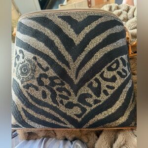 Consuela downtown bag. Black and gold